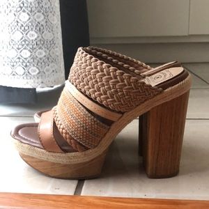 SALE💝 Lucky platform mules